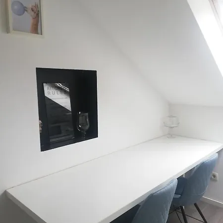 Apartments Simple Teslina Zagreb Room photo