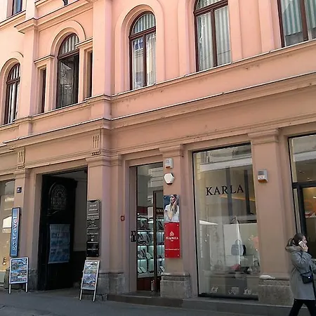 Apartments Simple Teslina Zagreb Exterior photo