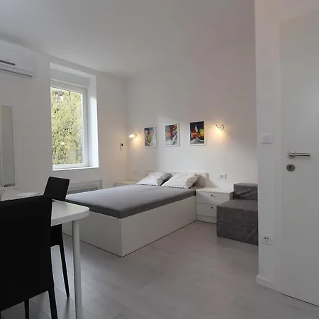 Apartments Simple Teslina Zagreb Exterior photo