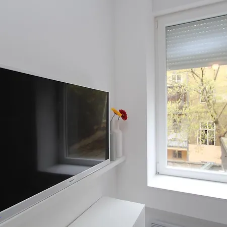 Apartments Simple Teslina Zagreb Exterior photo