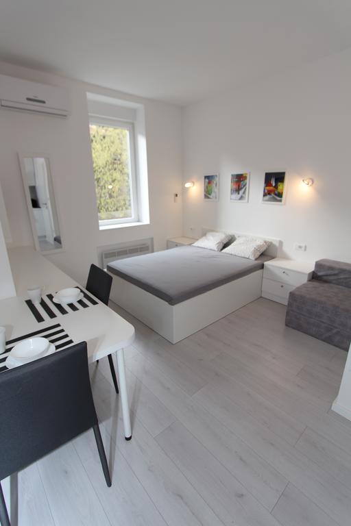 Simple Teslina Apartment Zagreb