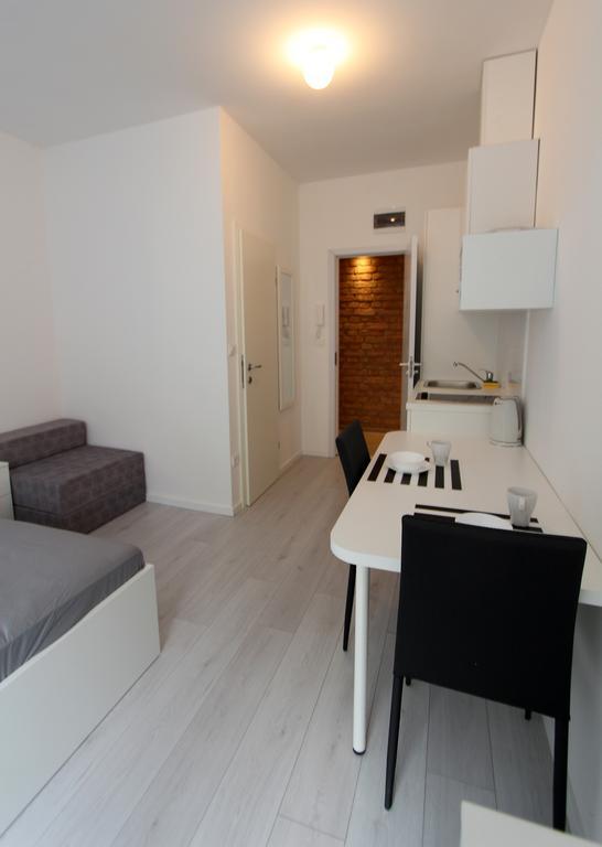 Simple Teslina Apartment